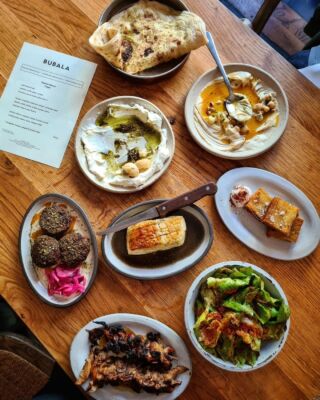 @bubala_london is one of my favourite spots in Spitalfields for a delicious lunch. It's entirely vegetarian and every dish is packed full of flavour and intensity. 

We ordered the weekday sharing menu and feasted on: 

⭐️ Labneh, confit garlic and za'atar

⭐️ Hummus, burnt butter and pine nuts

⭐️ Halloumi with black seed honey, 

⭐️ Falafel, tahini, amba, za'atar, sumac onions

⭐️ Confit potato latkes, toum, Aleppo chilli

⭐️ Oyster mushroom skewer, tamari, coriander seed

It's such a cosy, friendly place and perfect if you love creative, moreish Middle Eastern mezze.